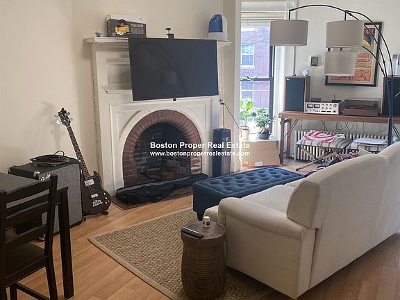 27 Bay State Rd. #4F Boston - Kenmore Unit Photo 1