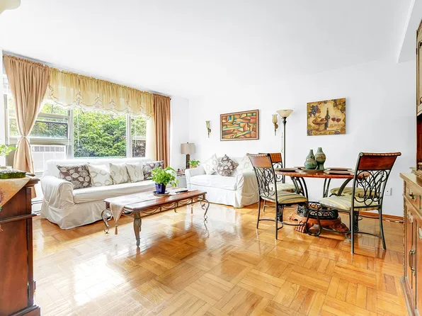 33-34 Crescent St #5A, Astoria, NY 11106