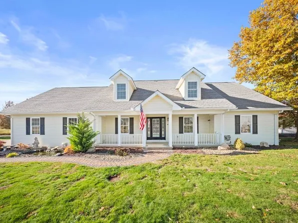 905 Navajo Trl, Flatwoods, KY 41139