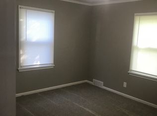 6726 N 35th St, Omaha, NE 68112