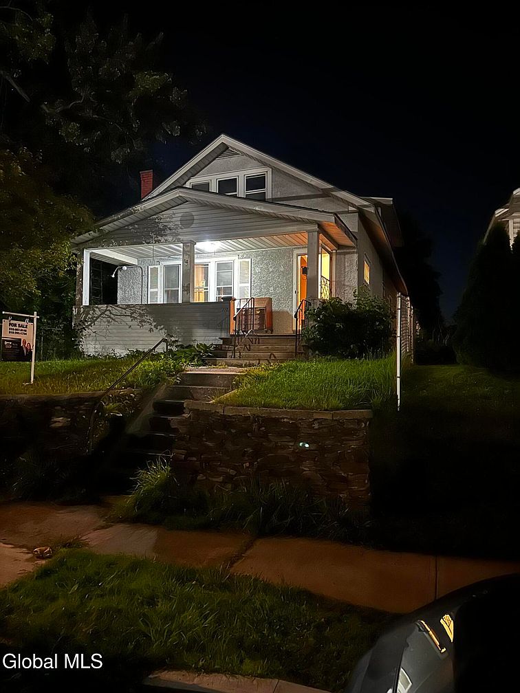 1st image of 117 Henry Street