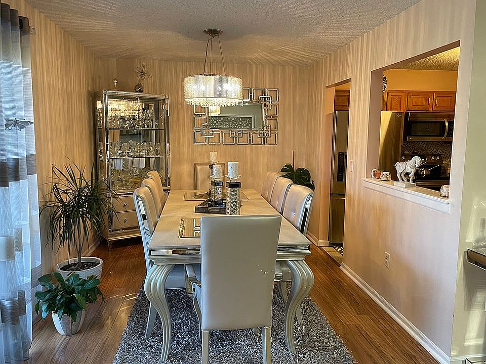 1st image of 35856 Castlewood Ct #75
