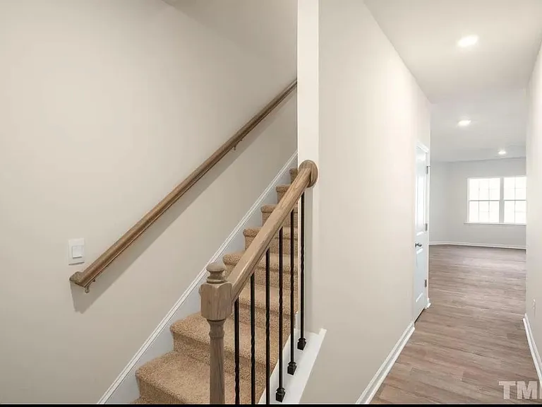 1400 Gracie Ln — Photo 6
