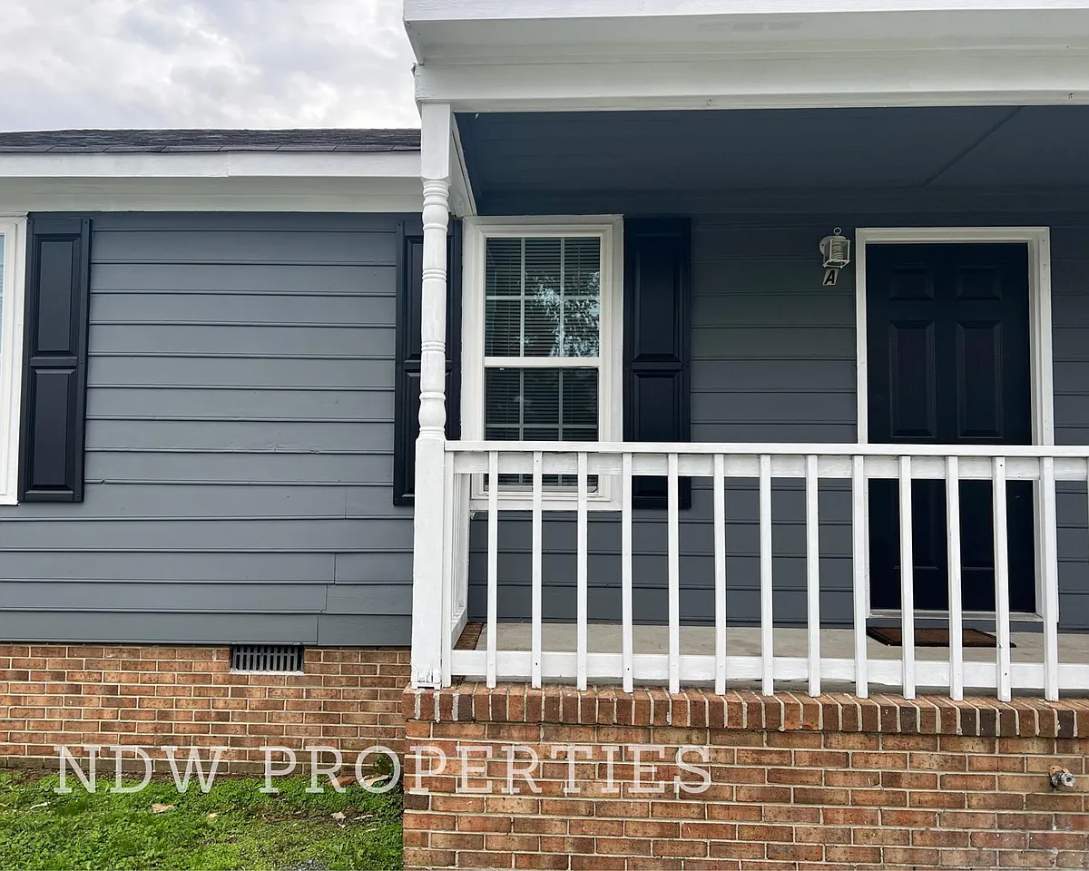 Building Photo - 405 Timmy Ln #A