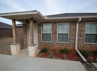 302 Marshall Ridge Dr, Texarkana, TX 75501