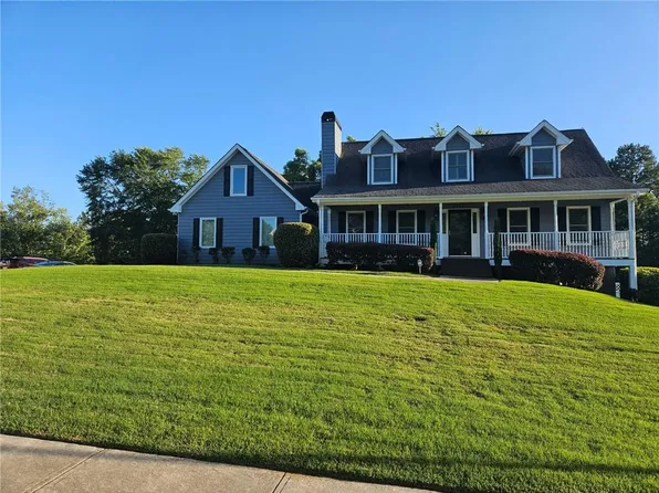 2467 Sky Valley Dr, Dacula, GA 30019