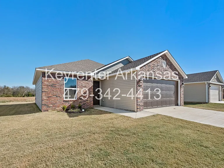 817 S Katlyn Dr — Photo 2