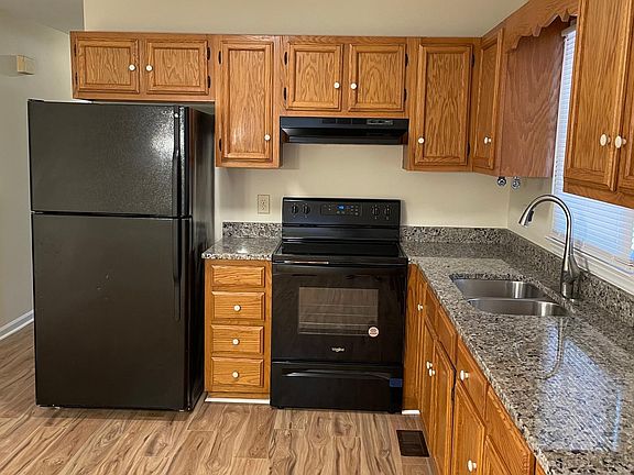 kitchen, new oven, new granite counter tops