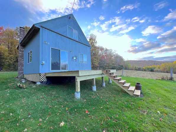 1649 Pond Hill Road, Lunenburg, VT 05906