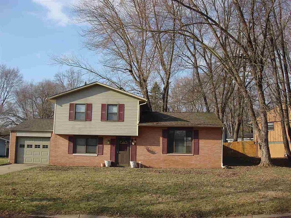 1st image of 3521 N Kingsley Dr