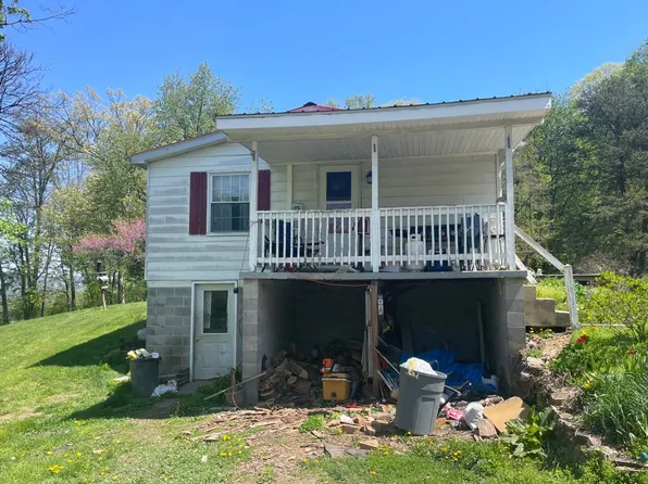 281 Dell St, Mifflintown, PA 17059
