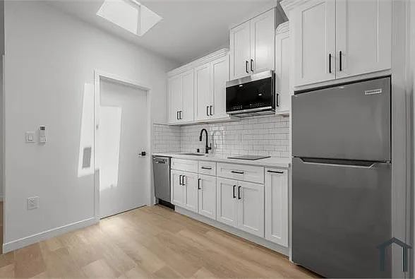4189 Leimert Blvd #7-8 — Photo 8