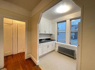 31-44 34th St #3, Astoria, NY 11106