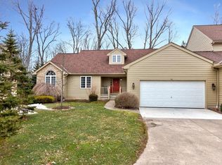 58 Glenview Dr, Aurora, OH 44202