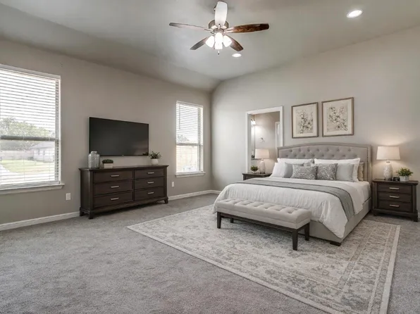 3332 Arrow Creek Dr, Granbury, TX 76049