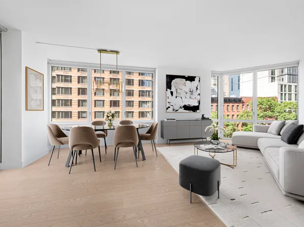 225 East 34th Street 5E image 2 of 21