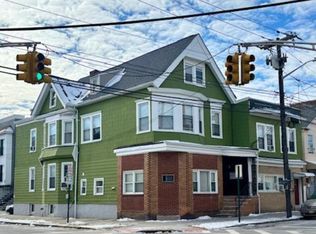 241 Hamilton St APT 2, Harrison, NJ 07029