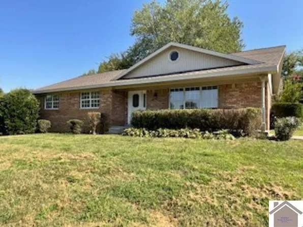 3712 Springdale Cir, Paducah, KY 42001