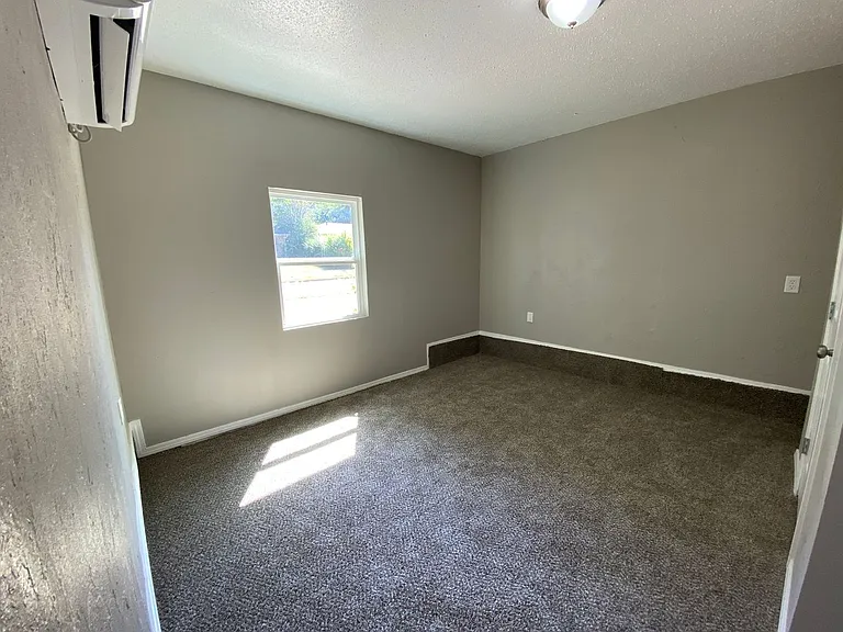 5309 Creekwood Ter — Photo 10