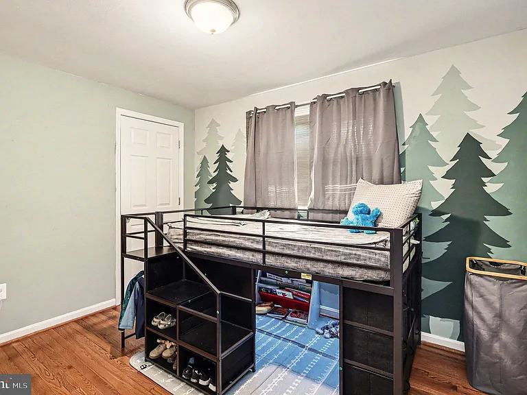 7409 Lake Dr — Photo 15