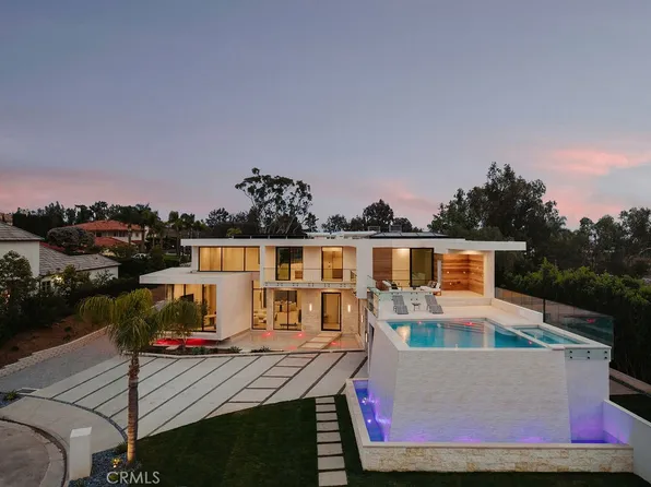18808 Canyon Crest Dr, Villa Park, CA 92861