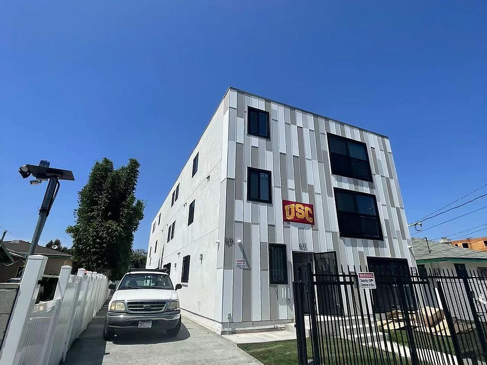 1st image of 1637 W 36th Pl #2