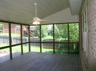 1060 Chasewood Way, Lexington, KY 40513