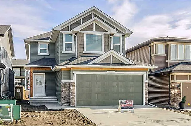 227 Ravenscroft Grn SE