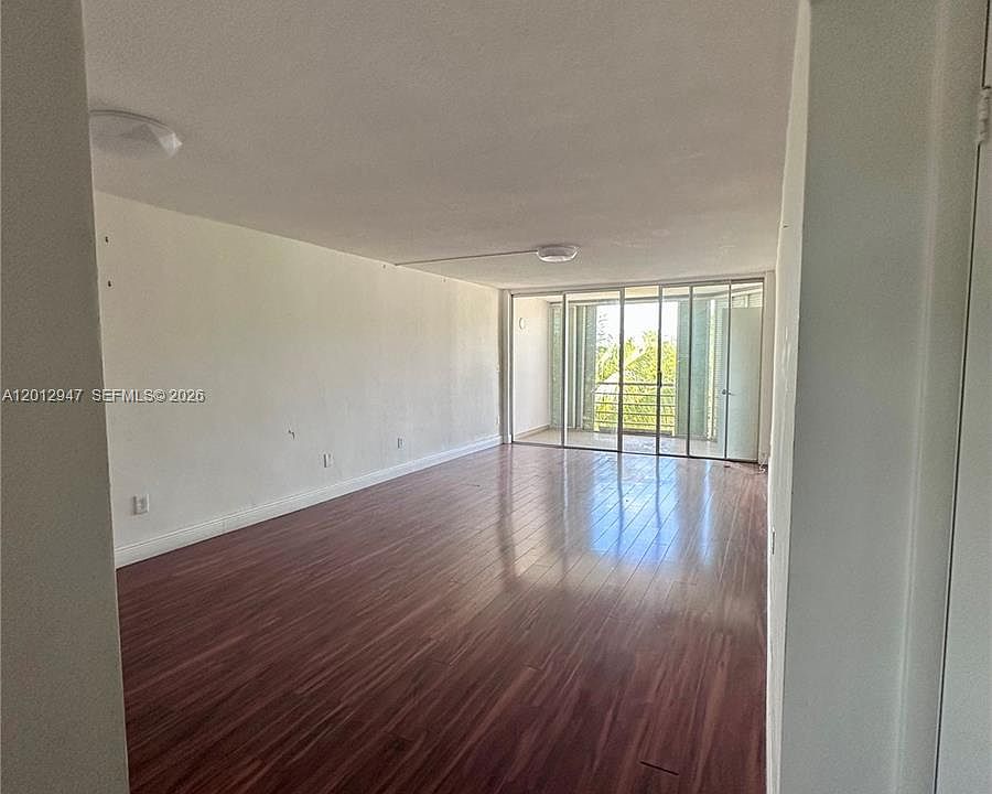 1st image of 1501 NE 191st St APT C412