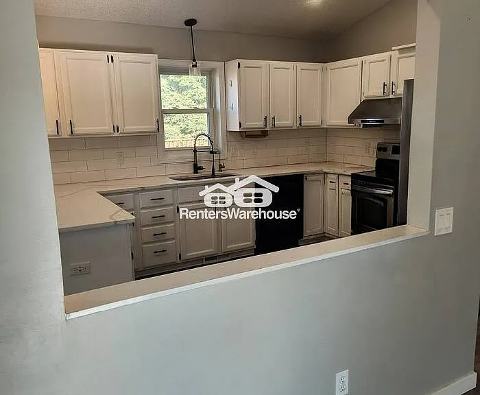 14649 Harrington Pl — Photo 4