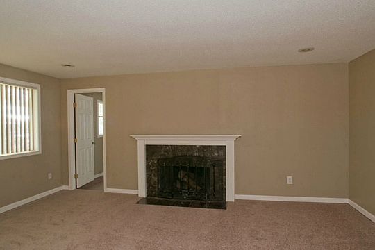 2nd image of 8511 Quinault Dr NE