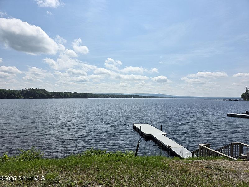 3rd image of 132 County Highway 152 #C