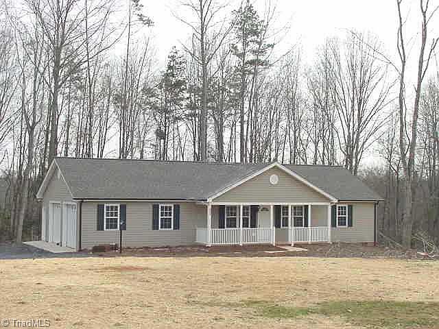 1st image of 425 Sawyersville Rd