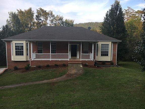 2nd image of 375 Woodhaven Dr