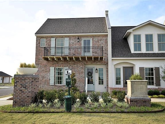 2nd image of 4315 Village Ln #1