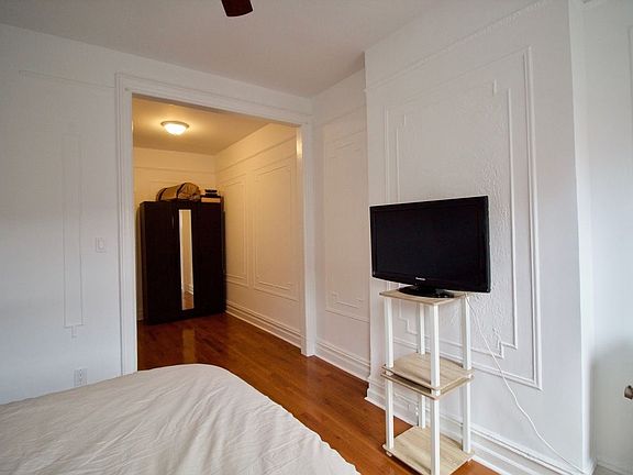 3rd image of 246 Prospect Park W #3RR