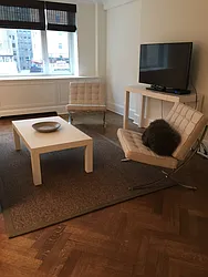 Rented by R New York