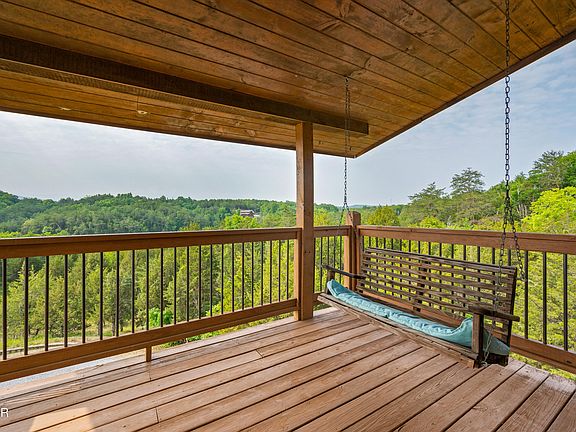 36th image of 3829 Island View Rd