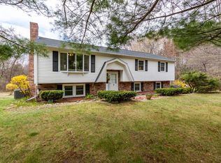 2 Park St, Windham, NH 03087