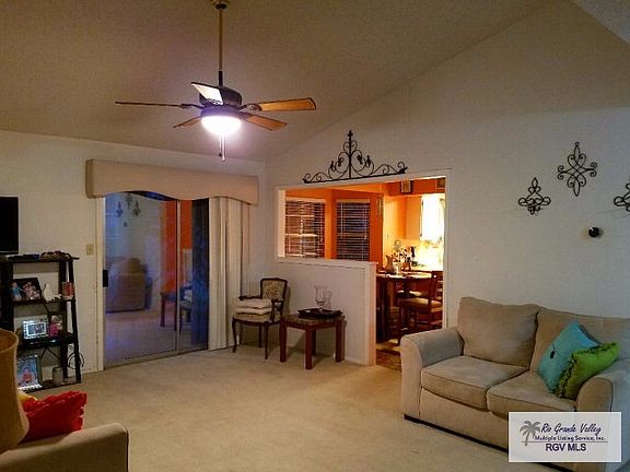 3rd image of 431 Whitewing Dr
