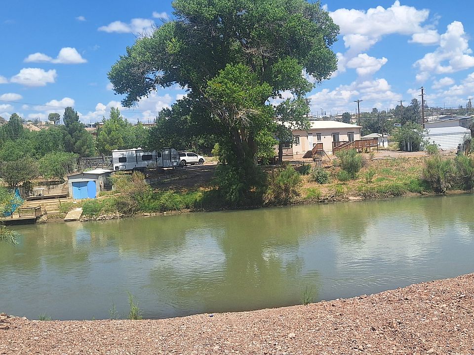 1st image of 101 N Riverside Dr