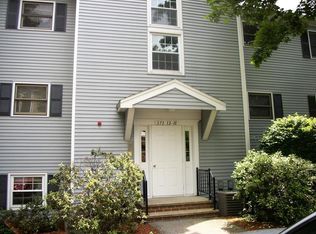 373 Aiken Ave APT 15, Lowell, MA 01850