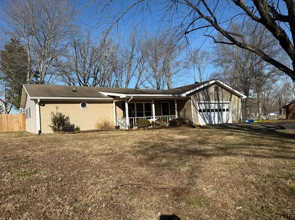 15 Poplar Knolls Ln, Mc Kenzie, TN 38201