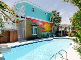 102 Moorefield Dr, Carolina Beach, NC 28428