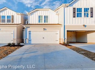 212 Round Stone Way, Greenville, SC 29607