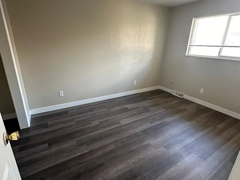 1361 Sable Blvd — Photo 3