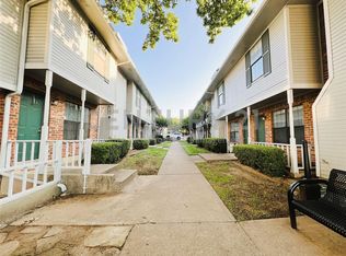 929 W Hickory St #A-10, Denton, TX 76201