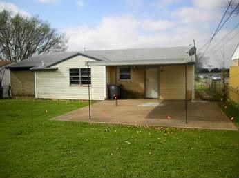 2nd image of 6704 Sebring Dr