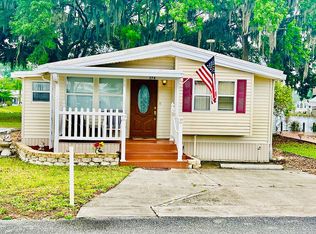 374 Citrus Ridge Dr, Davenport, FL 33837