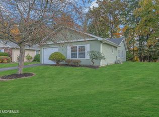 14 Brenner Ct, Brick, NJ 08724